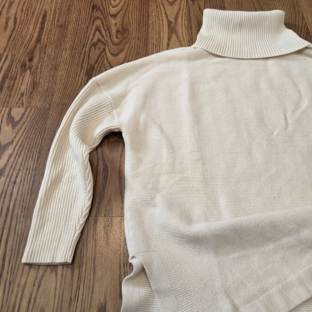 Lillusory Cream Turtleneck Sweater Side Slits Oversized Casual Work Classic XS - Picture 10 of 13